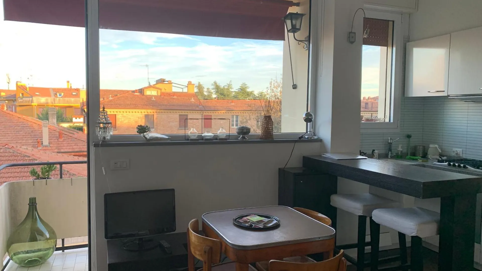 Charming Home Towers-Roofs View Bologna Apartment