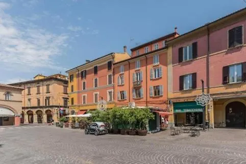 Charming Home Towers-Roofs View Bologna 0*,